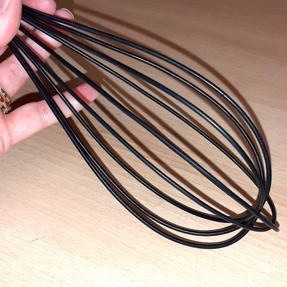 Snoopy Large Silicone Whisk NWT - Picture 5 of 8